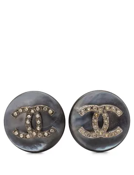 CC Faux Pearl Strass Clip On Earrings - Chanel - FashionsVida