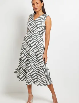 Women's Geo Sleeveless Midi Dress in Khaki Size: 12 - Khaki - Size: 12 - Debenhams - FashionsVida