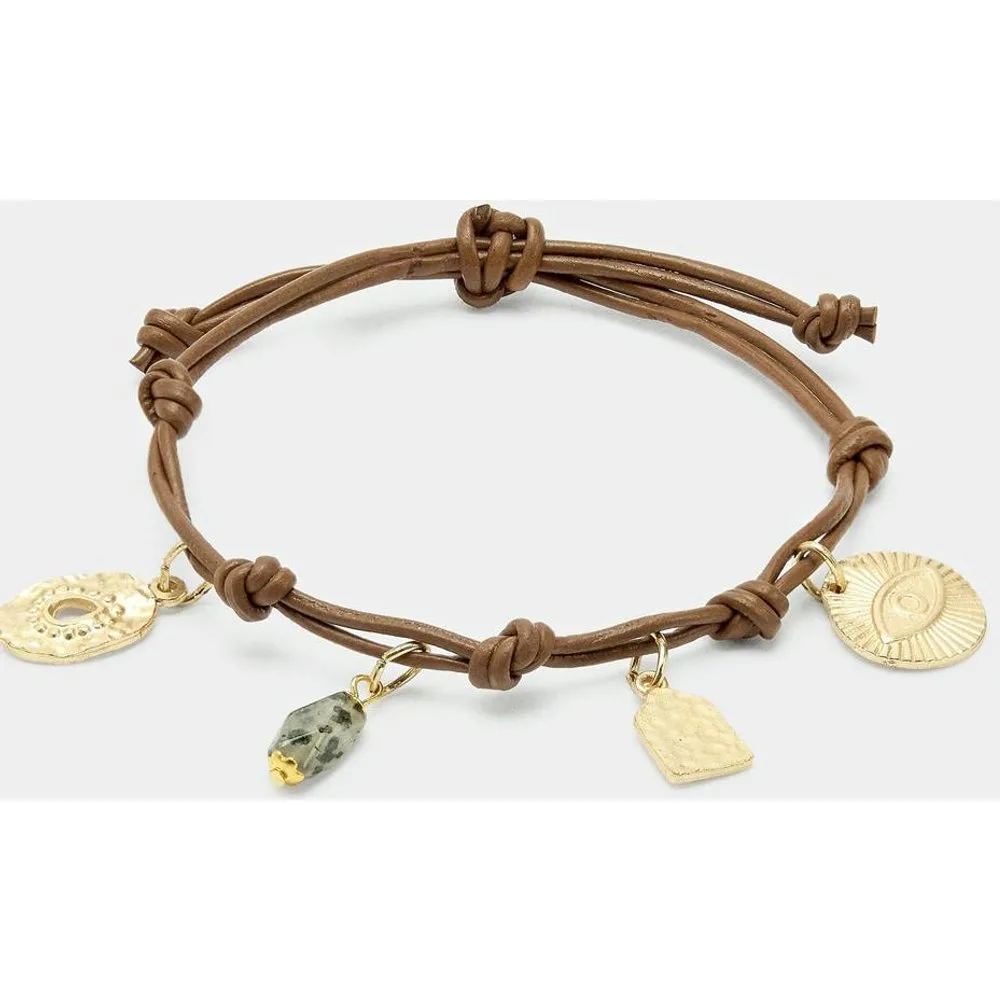 Pulsera de cordón con abalorios y cuentas - Parfois - FashionsVida