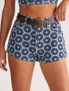 Womens Floral Embroidered Denim Short - Blue Cotton - Size 14 Uk - Nastygal - FashionsVida