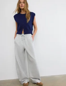 Strickweste mit Schulterpolstern Elektrisch Blau XL - Stradivarius - FashionsVida