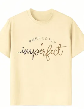 Camiseta con estampado de eslogan "Imperfectamente perfecta" para niña preadolescente, de tela suave y cómoda, adecuada para deportes al aire libre, - Shein - FashionsVida