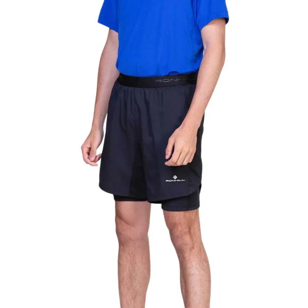 Pantaloni Corti Tech 7´´ Twin All Black XL - Ronhill - FashionsVida