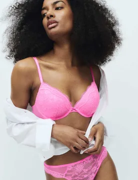 Jasmine Lace Wired Plunge Bra A-E Pink Shimmer female - M&S - FashionsVida