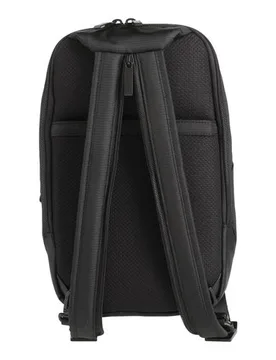 Mochila Hombre Negro -- Hombre - Piquadro - FashionsVida