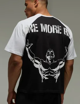 Herren One More Rep Kurzarm Raglan Übergroßes Oberteil Black Größe Small - boohooMAN - FashionsVida