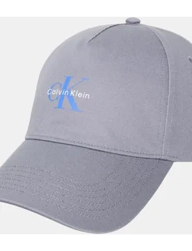 Gorra con logo estampado - Calvin Klein - FashionsVida