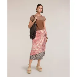 Falda pareo de raso con estampado modelo pareo con drapeado lateral cierre con lazos