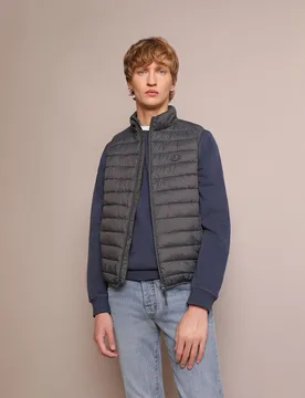 Chaleco de abrigo de hombre slim fit con cremallera - Scalpers - FashionsVida
