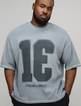 Men's Plus Oversized Spray Wash Waffle T-Shirt Washed Charcoal Size 2X-Large Washed Charcoal 2XL - boohooMAN - FashionsVida