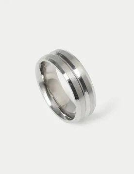 M&S Engraved Band Ring Silver male - M&S - FashionsVida