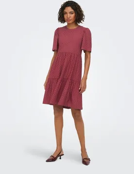 Vestido de manga corta y cuello redondo - JDY - FashionsVida