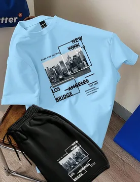 Conjunto de 2 piezas para hombre con camiseta de manga corta de cuello redondo con estampado de eslogan y pantalones cortos con cordón en la cintura, - Shein - FashionsVida