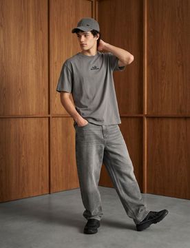 T-shirt in cotone con stampa sul retro - grigio scuro