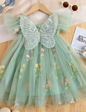 Pieza Vestido de princesa encantador y femenino para niña con decoración de mariposa 3D, mangas acampanadas, bordado floral y tul esponjoso, perfect - Shein - FashionsVida
