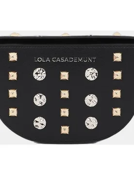 Banana bag con tachas - Lola Casademunt - FashionsVida