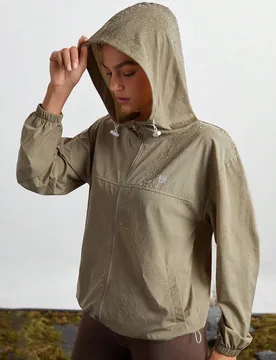 Chaqueta ligera con capucha impermeable y cordón para mujer, de estilo casual para primavera y verano, para actividades al aire libre y senderismo - Shein - FashionsVida