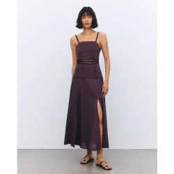 Vestido midi aberturas