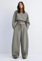 Barrel-Joggerhose mit weitem Bein Braun L