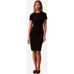 Vestido de mujer de crepé manga corta