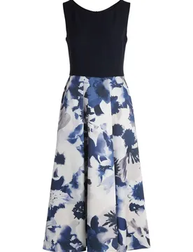Kleid Kurz ohne Arm female
