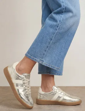 Women's Erin Faux Metallic Leather Lace Up Trainers in Gold Size: 8 - Gold - Size: 8 - OASIS - FashionsVida