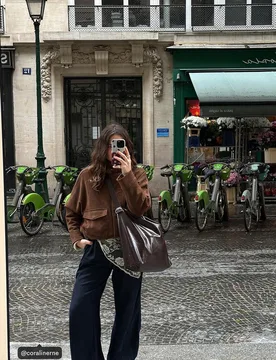 Blousonjacke in Wildlederoptik Braun XS - Stradivarius - FashionsVida