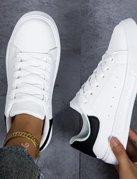 Zapatillas deportivas de estilo casual con decorativo cordón en blanco y negro para mujeres - Shein - FashionsVida