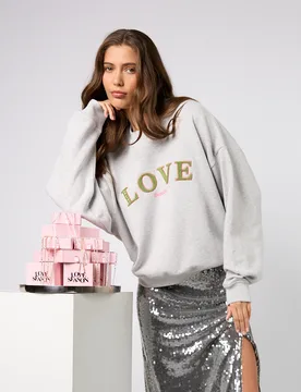 Regular Sweater Love female - S - FashionsVida
