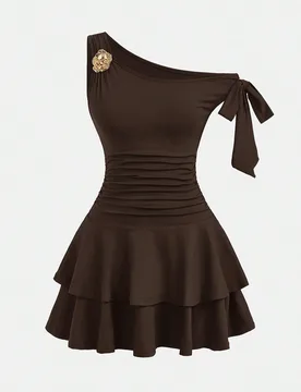 Vestido de moda para adolescentes con hombros y dobladillo fruncidos, decoración de flor de metal en color marrón sólido - Shein - FashionsVida
