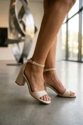 Saoirse Minimalist Block Heel Ankle Sandals - Beige - Size: 4