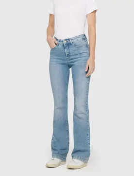 DREAM BOOT female