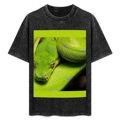 Galaxy, the green tree python. T-Shirt Work Wear Breathable Tee