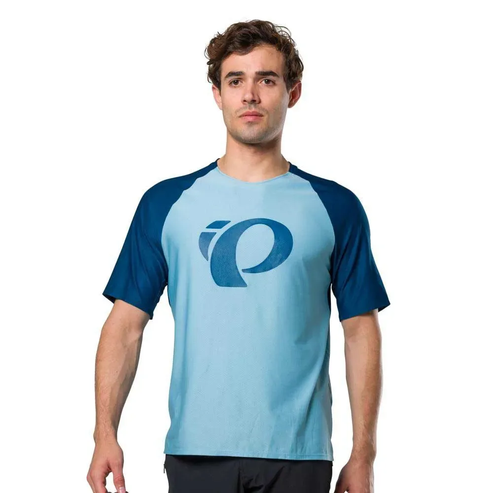 Izumi T-shirt à Manches Courtes Elevate - Pearl - FashionsVida