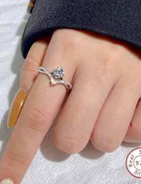 Pieza Anillo de promesa de boda con diamante de moissanita brillante de 1CT original y de moda para mujer, anillo de compromiso eterno de plata de ley - Shein - FashionsVida