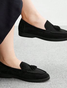 Mocasines casuales cómodos de ante negro con flecos para mujer, adecuados para ir al trabajo, actividades al aire libre, viajes, compras y uso diario