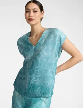 Blusa de mujer estampada ajuste regular con escote en v - Elena Miró - FashionsVida
