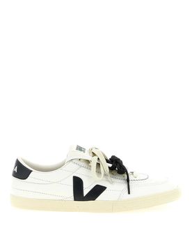 Veja Sneakers Panenka X Magliano