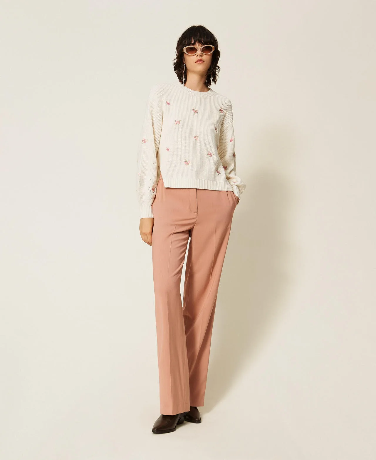 Pull côtelé en laine mélangée avec broderie florale - TWINSET - FashionsVida