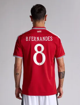 Manchester United 26/27 Home Jersey with Fernandes 8 UCL Printing & Badge 2XL - Adidas - FashionsVida