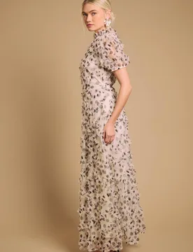 Women's Printed Textured Maxi Dress in Ivory Size: 16 - Ivory - Size: 16 - OASIS - FashionsVida