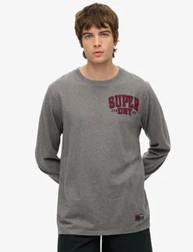 Superdry Herren Baumwolle Logo Vintage Athletic Langarm-Oberteil, Grau & Burgund - Größe: S - 64.99 - FashionsVida