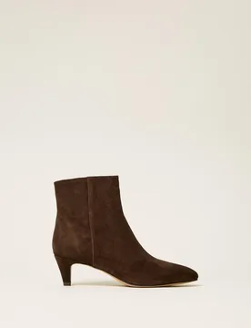 Twinset Bottines en cuir velours - TWINSET - FashionsVida
