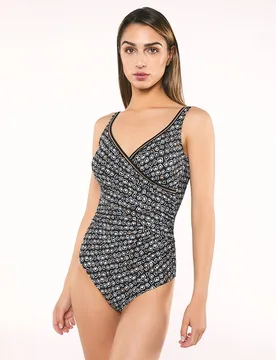 Bañador de mujer demi cruzado foam control copa c tirante graduabl - Red Point - FashionsVida