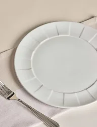 Textured Dinner Plate White