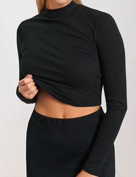 Crop top a maniche lunghe - nero