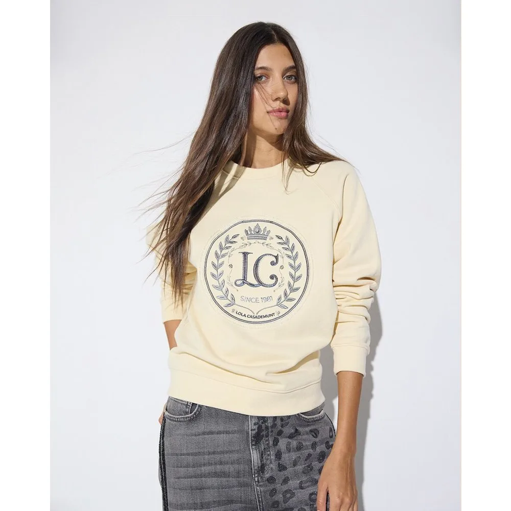 Sudadera de mujer manga raglan con parche lc frontal - Lola Casademunt - FashionsVida
