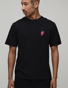 Herren Normal Geschnittenes Chili-besticktes T-Shirt Black Größe XL - boohooMAN - FashionsVida