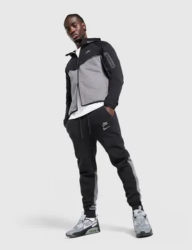 Retro Tech Track Pants - Herren, Schwarz - male - Size: L - Nike - FashionsVida