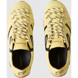 Zapatillas de mujer planas con aplicación lateral